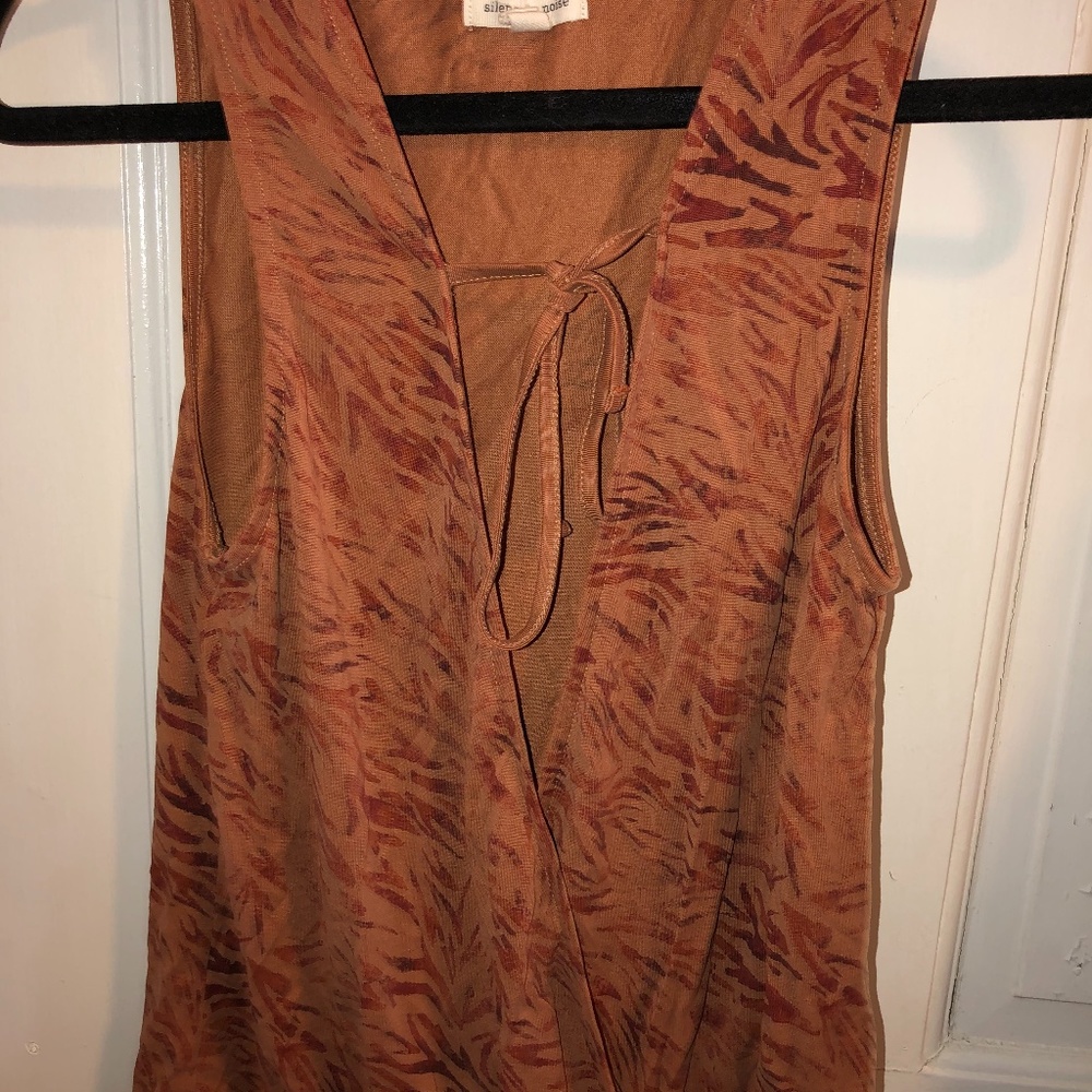 Silence & Noice Deep V Tie Neck Tank Urban Outfitt